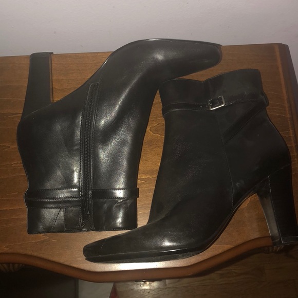 Bandolino Shoes - Bandolino black leather boots 8.5